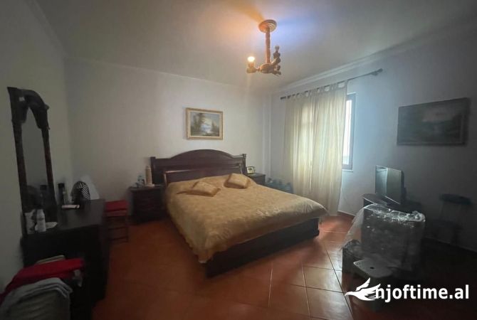 Private house for rent in Tirana 4+1, Furnished