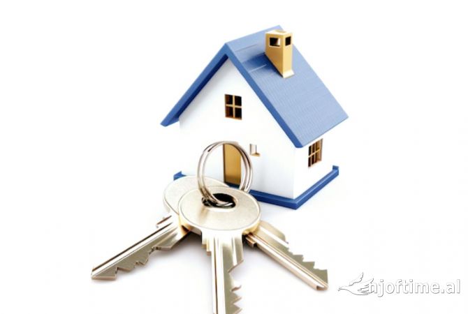 Ambiente Commerciale in Vendita 1+1 a Tirana - 250,000 Euro