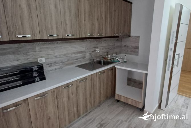 Business Property in Sale 1+1 in Tirana - 407,500 Euro