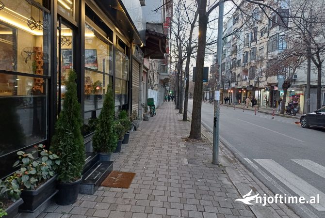 Business Property in Sale 1+1 in Tirana - 138,000 Euro