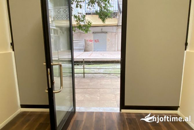 Business Property in Sale 1+1 in Tirana - 60,000 Euro