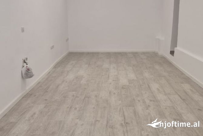 Business Property in Sale 1+1 in Tirana - 270,000 Euro