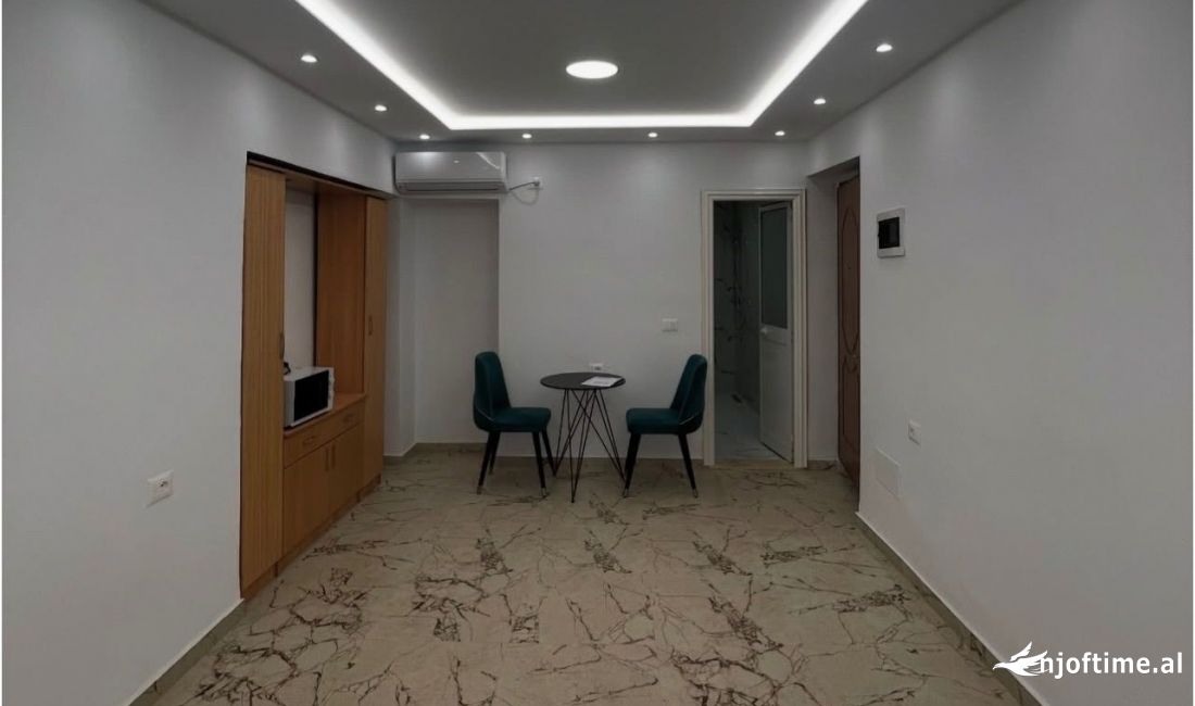 Shitet Dyqan prane 21 Dhjetorit 