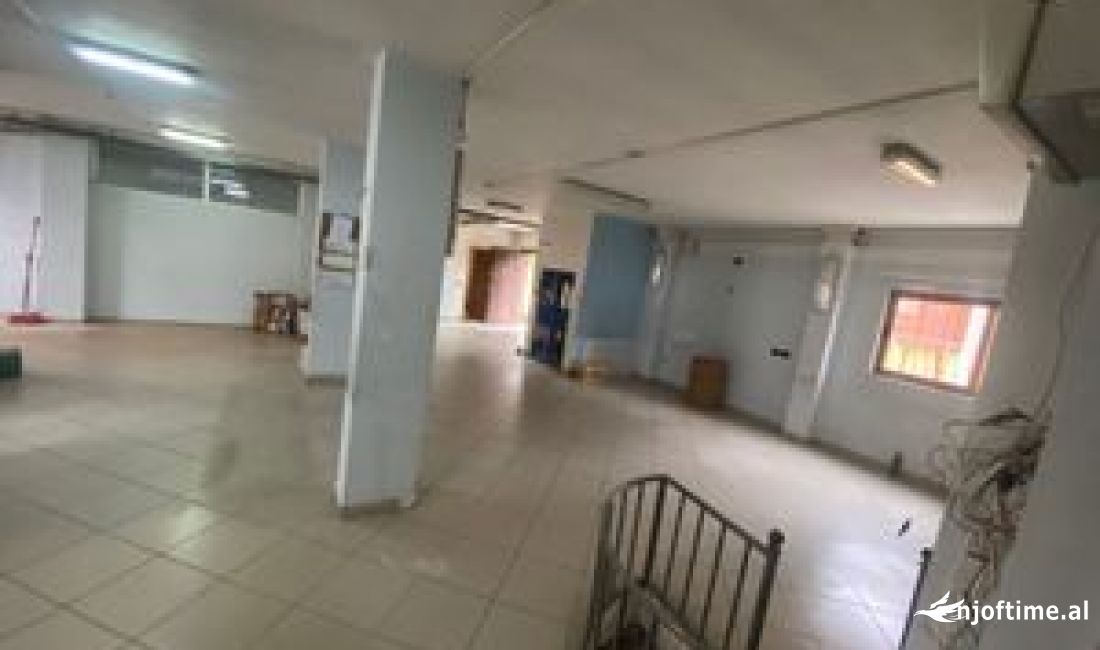 Magazine me qira Ali Demi 1000 Euro