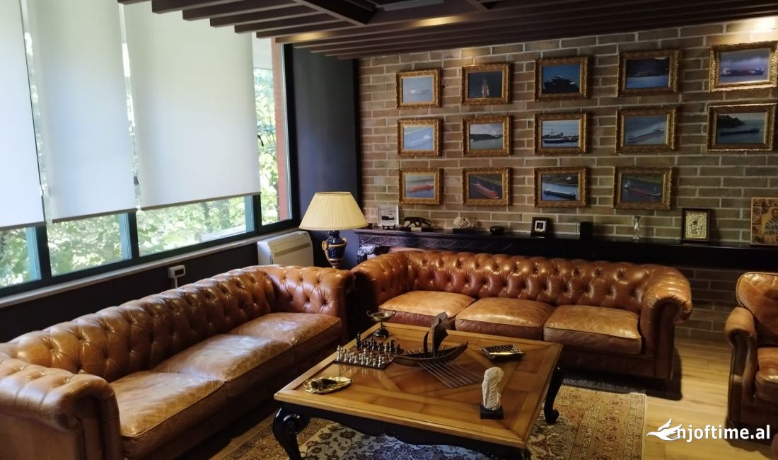 Shitet Ambient Zyrash ne Bllok 