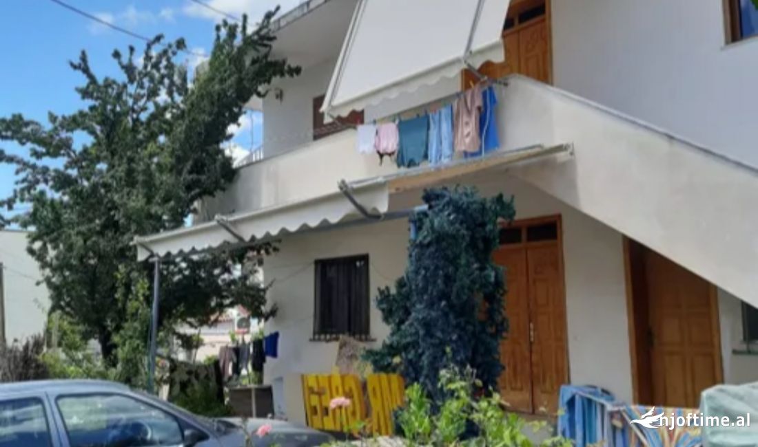 Shtepi ne shitje Shtepi Private ne Tirane, 5+1, Mobilimi E mobiluar, Pagesa 330,000  Euro.