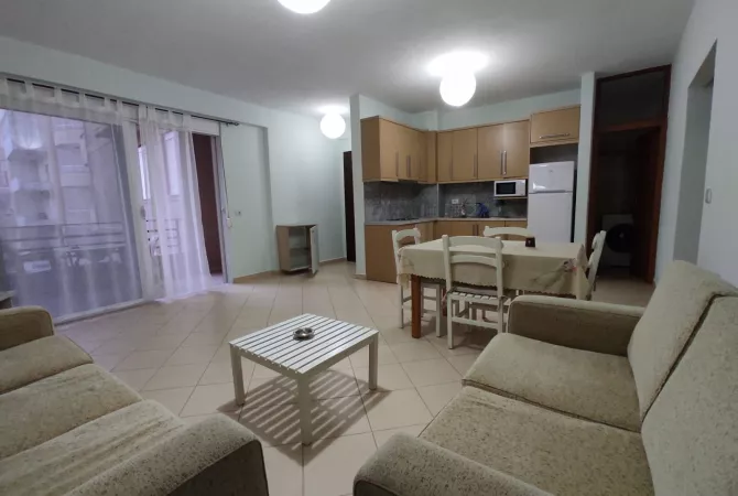 Shtepi ne shitje Apartament ne Sarande, 2+1, Mobilimi E mobiluar, Pagesa 110,000  Euro.