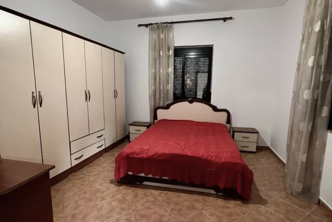 Shtepi ne shitje Shtepi Private ne Tirane, 5+1, Mobilimi E mobiluar, Pagesa 320,000  Euro.