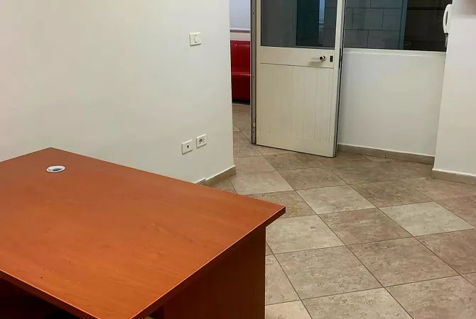 AMBIENT ZYRASH ME QIRA 500 Euro (ISH EKSPOZITA)