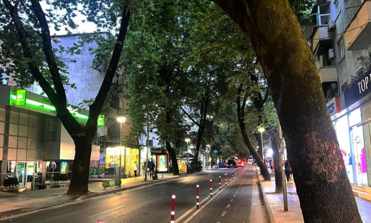 Shitet DYQAN 📍Myslym Shyri 156 m2