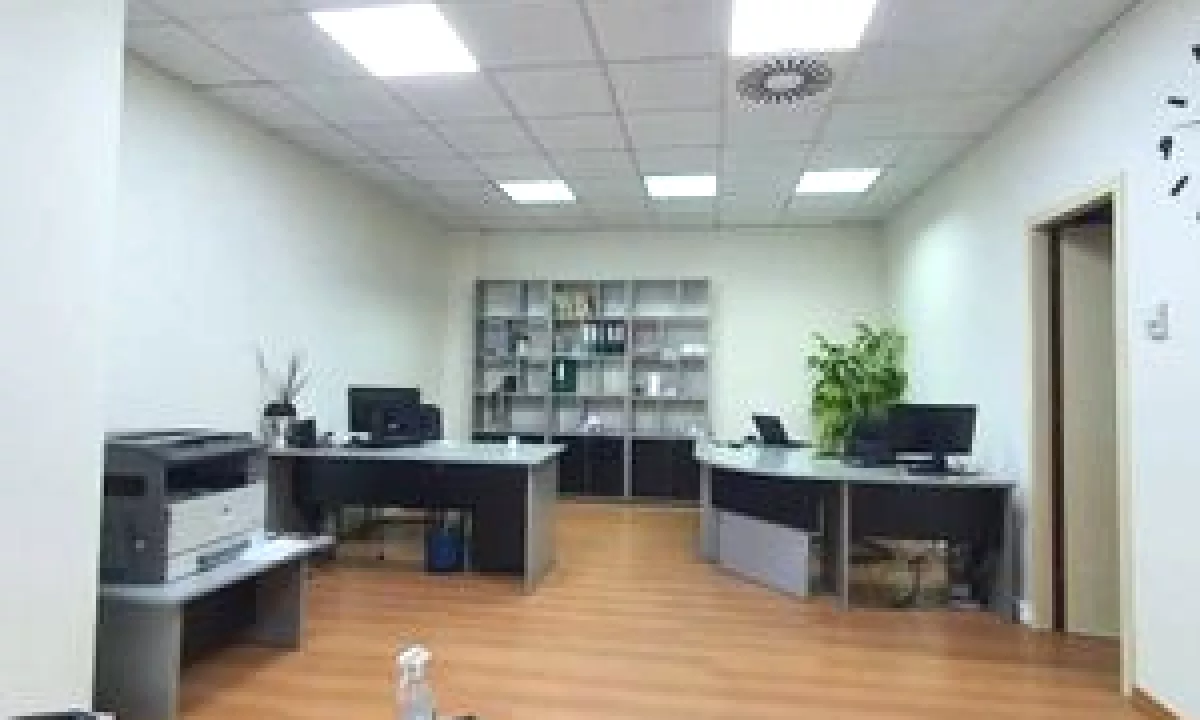 SHITET DYQAN 45 M2 NE QENDER 185.000 Euro