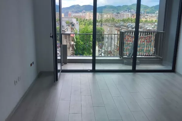 Business Property for Rent 3+1 in Tirana - 900 Euro