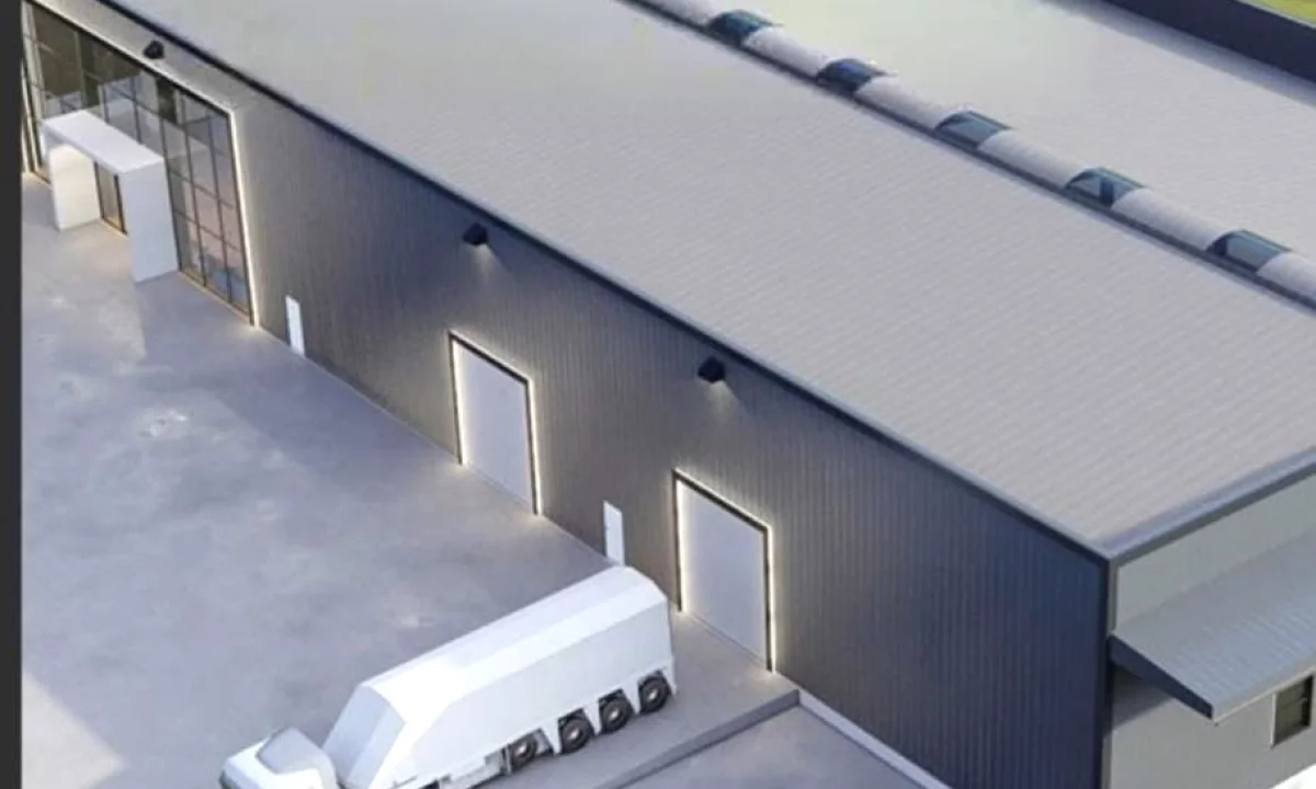 SHITEN MAGAZINA DHE TOKE NE FUSHE KRUJE-LAC