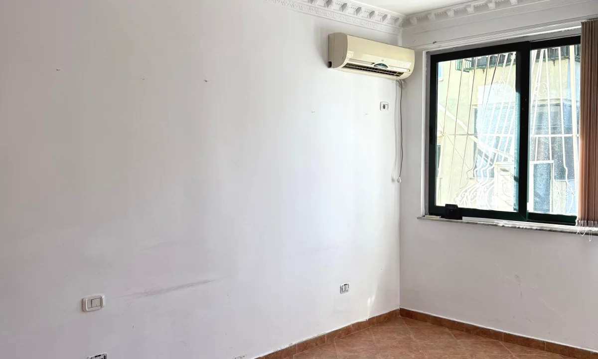 AMBIENT BIZNESI ME QIRA 📍ISH EKSPOZITA