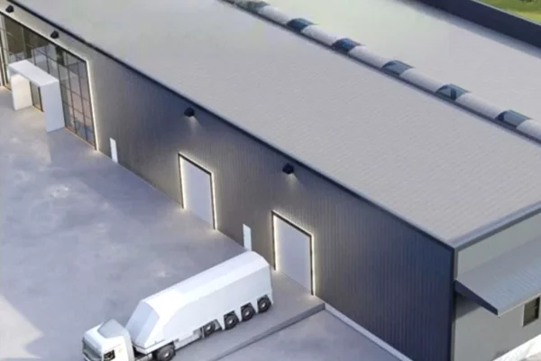 Ambiente Commerciale in Vendita 4+1 a Elbasan - 1,142,000 Euro