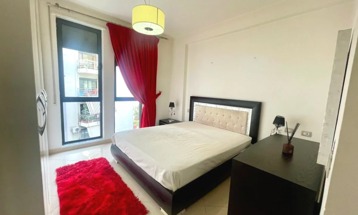 Shtepi me qera Apartament ne Tirane, 1+1, Mobilimi E mobiluar, Pagesa 400  Euro.
