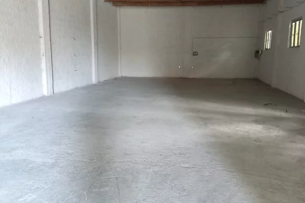 Business Property in Sale 4+1 in Tirana - 365,000 Euro