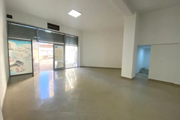 Business Property in Sale 1+1 in Tirana - 155,000 Euro