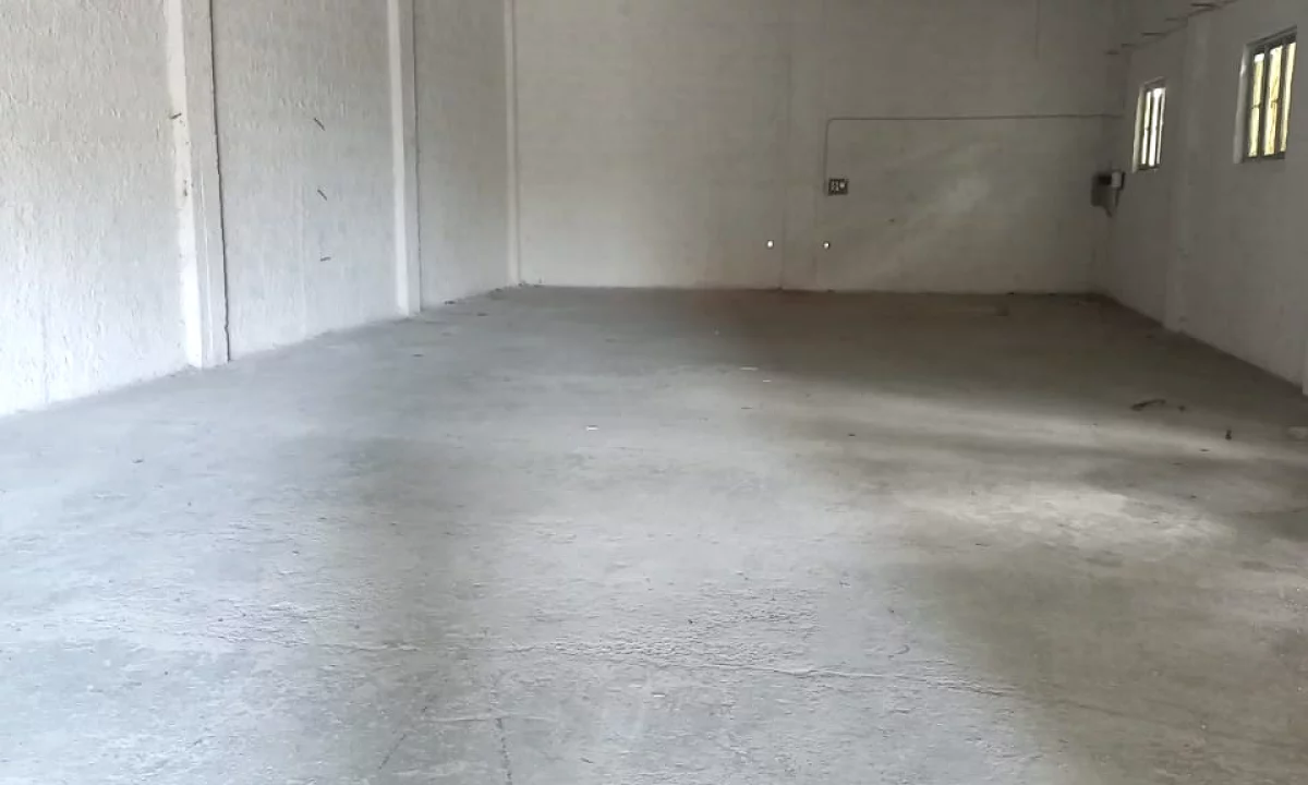 SHITET MAGAZINE NE VAQARR 365.000 EURO