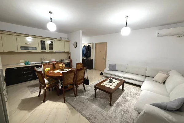 Apartment for sale in Tirana 1+1, Furnished