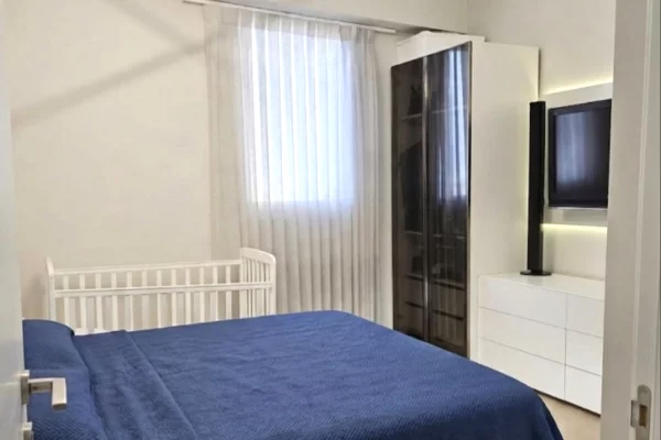 House for Sale Apartment in Tirana, 2+1, Furniture Furnished, Payment 340,000  Euro.
