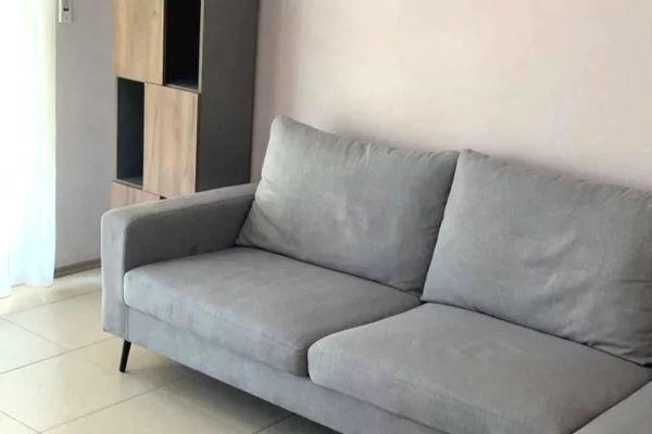 JEPET ME QIRA APARTAMENT 2+1 — ALI DEMI  50.000 leke