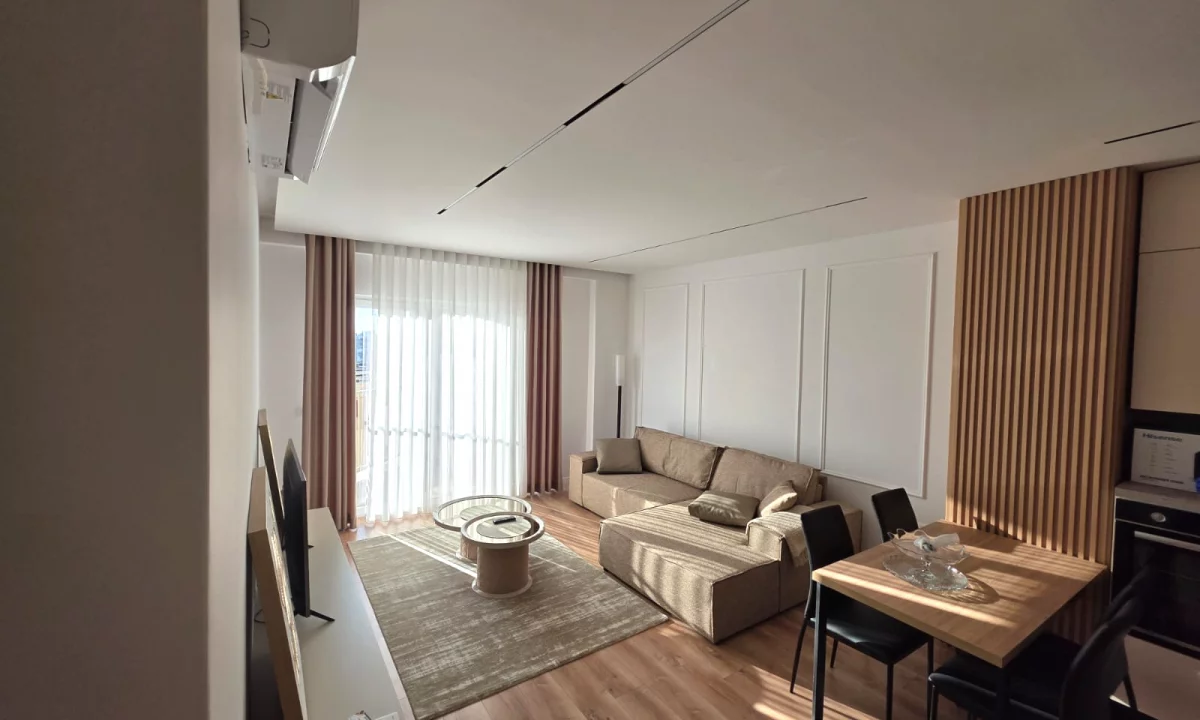 Shtepi me qera Apartament ne Tirane, 1+1, Mobilimi E mobiluar, Pagesa 700  Euro.