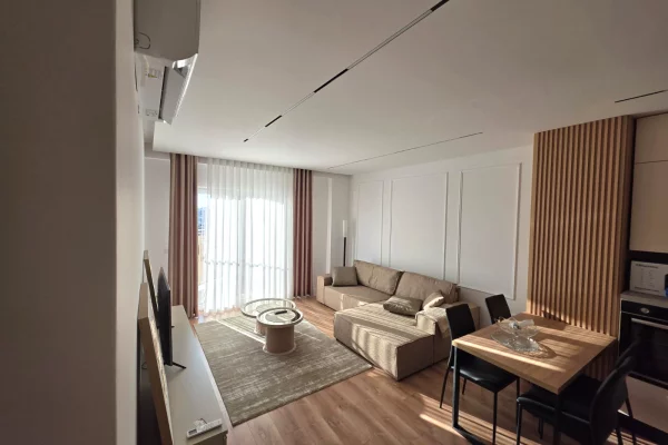 Shtepi me qera 1+1 ne Tirane - 700 Euro