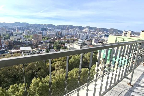 Shtepi me qera Apartament ne Tirane, 1+1, Mobilimi E mobiluar, Pagesa 500  Euro.