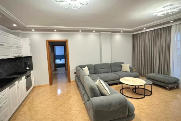 Shtepi ne shitje Apartament ne Durres, 2+1, Mobilimi E mobiluar, Pagesa 270,000  Euro.