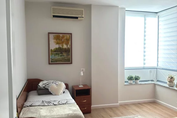 Shtepi me qera Apartament ne Tirane, 2+1, Mobilimi E mobiluar, Pagesa 100,000  Leke.