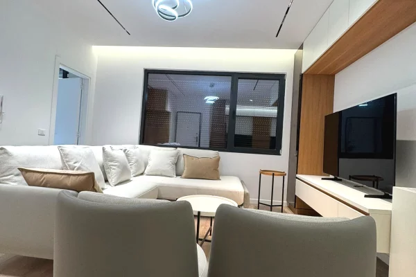 Shtepi me qera Apartament ne Tirane, 2+1, Mobilimi E mobiluar, Pagesa 1,500  Euro.
