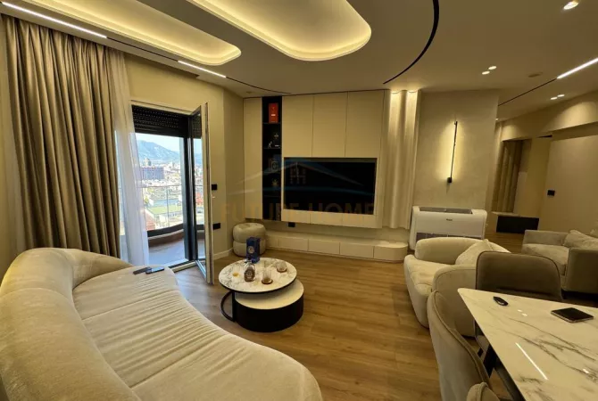 Shitje, Apartament 2+1+Post Parkimi, Kodra e Diellit