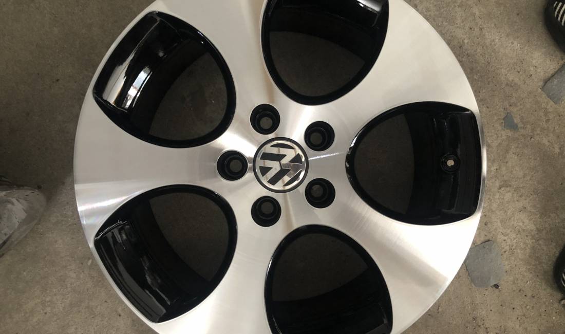 Disqe Nr 17 GTI BBS VW Golf5 6 Origjinal 