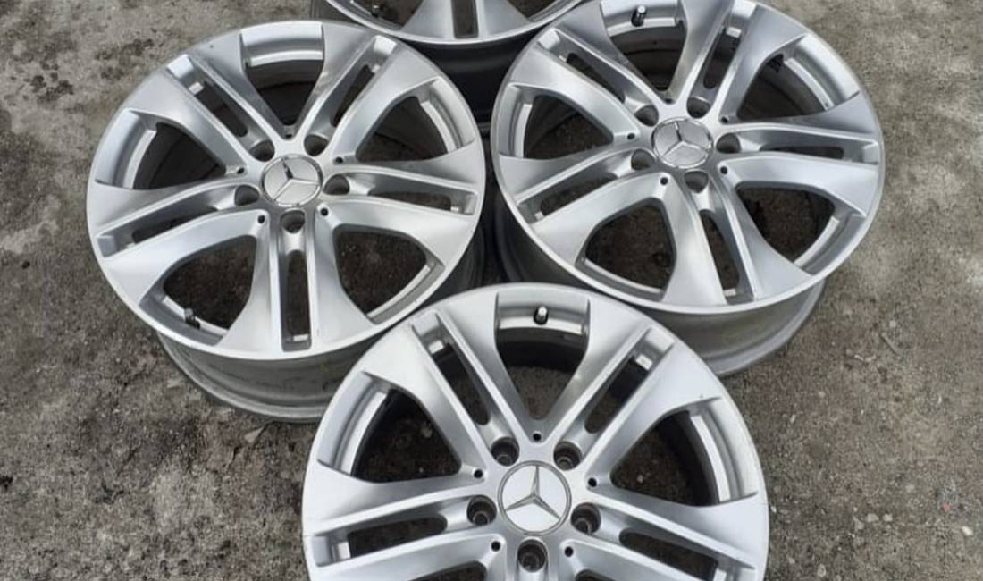 Disqe Nr 17 Benzi Origjinal Pothuajse te rinj 