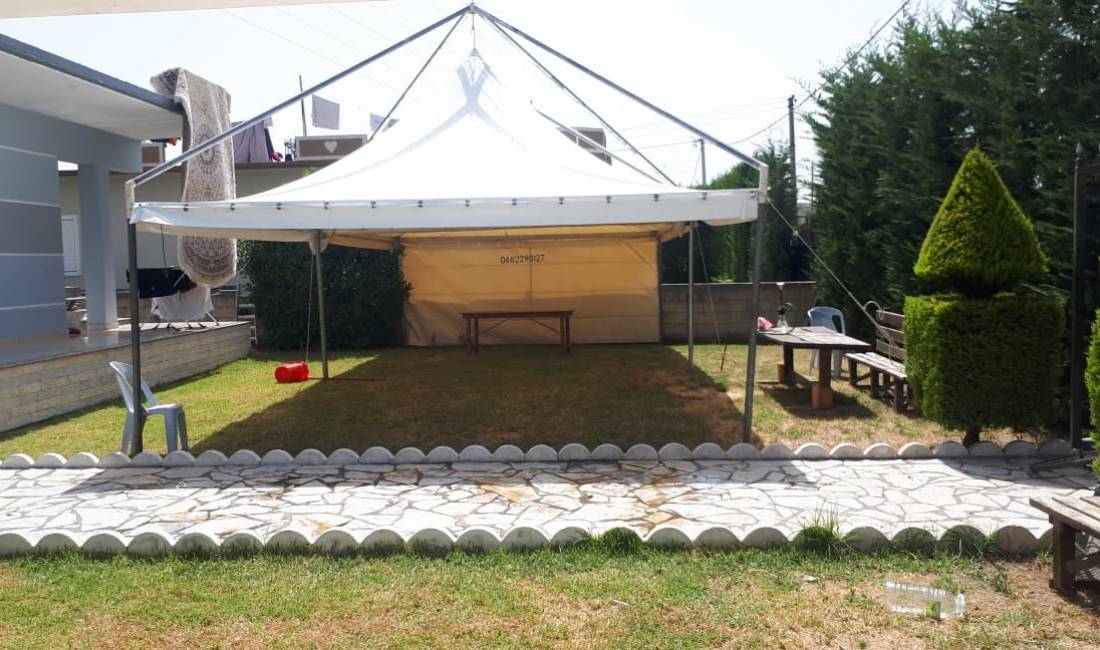 Ofrojme dekorime per dasma dhe evente