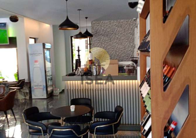 Business Property for Rent 2+1 in Tirana - 1,000 Euro