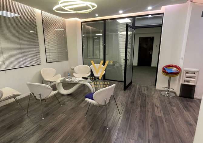 Ambient biznesi me qera 3+1 ne Tirane - 3,710 Euro