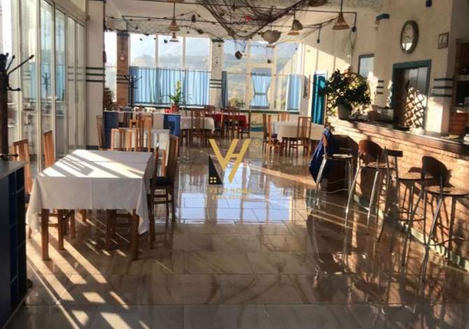 Ambient biznesi me qera 2+1 ne Tirane - 5,000 Euro