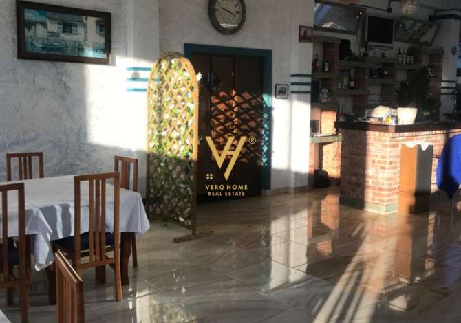 Ambient biznesi me qera 2+1 ne Tirane - 5,000 Euro