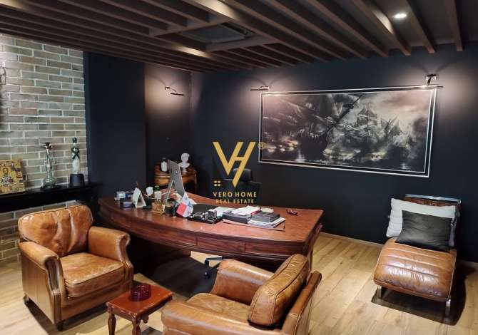 Business Property in Sale 3+1 in Tirana - 806,490 Euro
