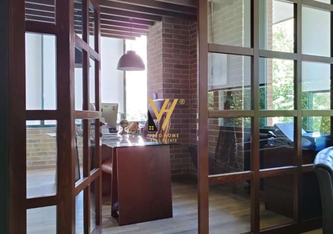 SHITET AMBIENT BIZNESI TE RRUGA “IBRAHIM RUGOVA”, BLLOK 806.490 EURO