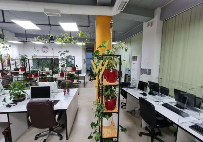 Business Property in Sale 3+1 in Tirana - 1,840,000 Euro