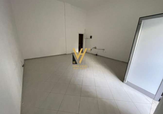 Ambient biznesi me qera 1+1 ne Tirane - 450 Euro