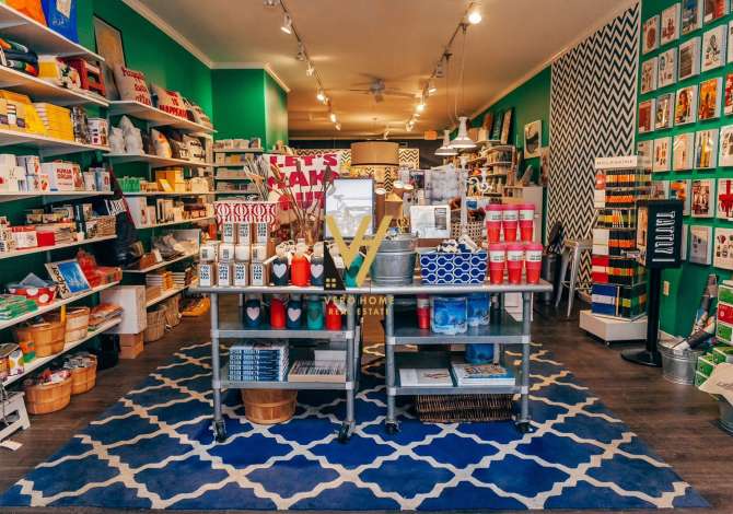 Business Property in Sale 1+1 in Tirana - 130,000 Euro