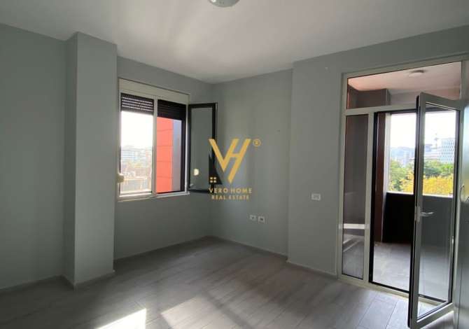 Ambient biznesi me qera 3+1 ne Tirane - 700 Euro