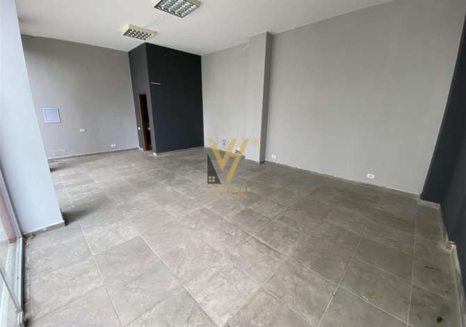Ambient biznesi me qera 1+1 ne Tirane - 35,000 Leke