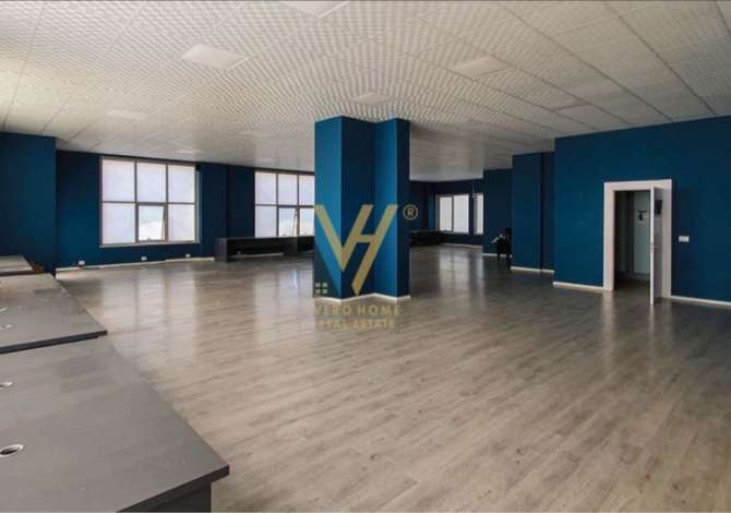 Business Property in Sale 3+1 in Tirana - 648,000 Euro