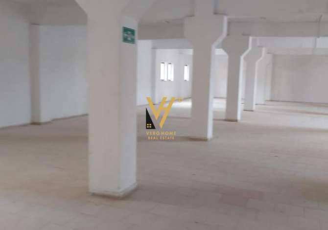 Ambient biznesi me qera 4+1 ne Tirane - 1,000 Euro