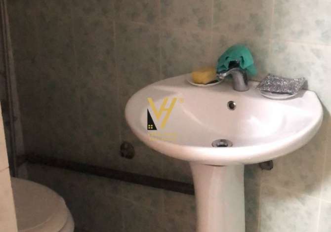 Ambient biznesi me qera 1+1 ne Tirane - 25,000 Leke